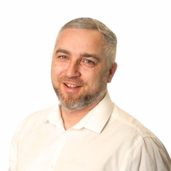 Gavin Hughes, Woodward Group